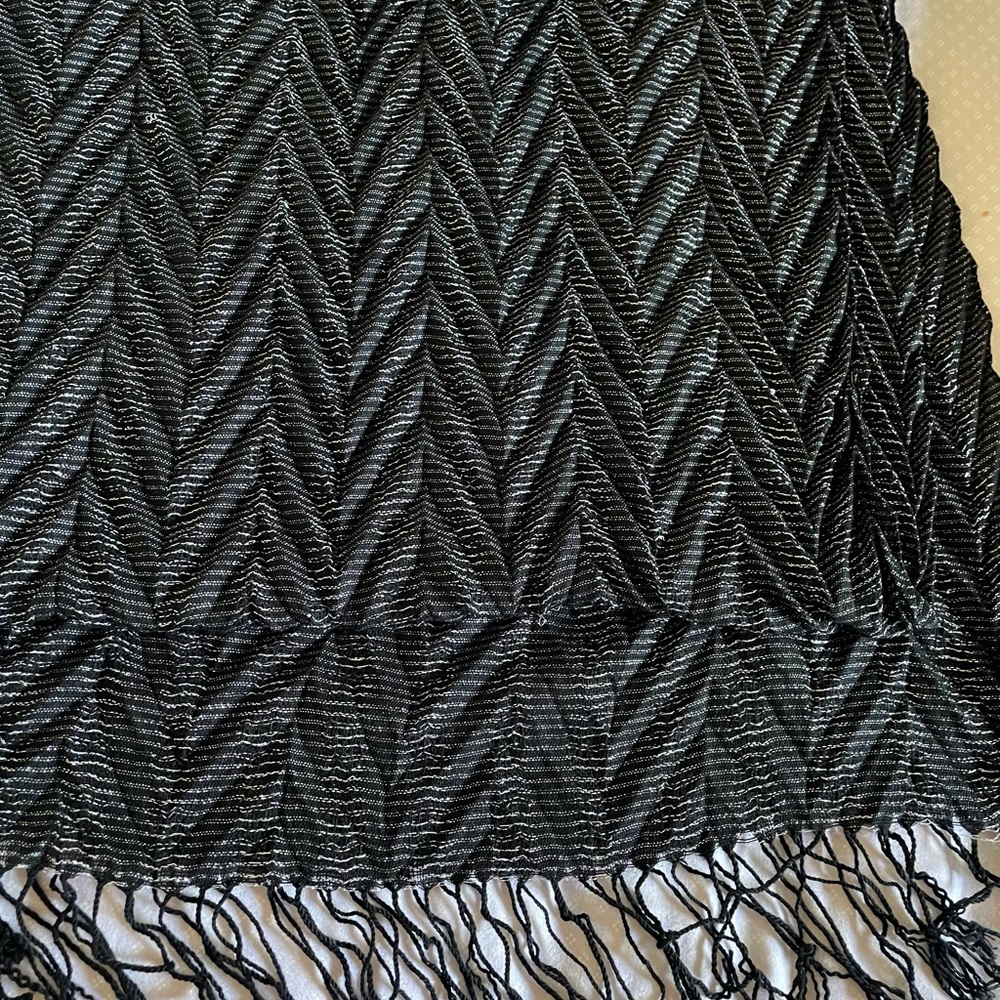 WRAP OR SCARF. - Picture 4 of 5